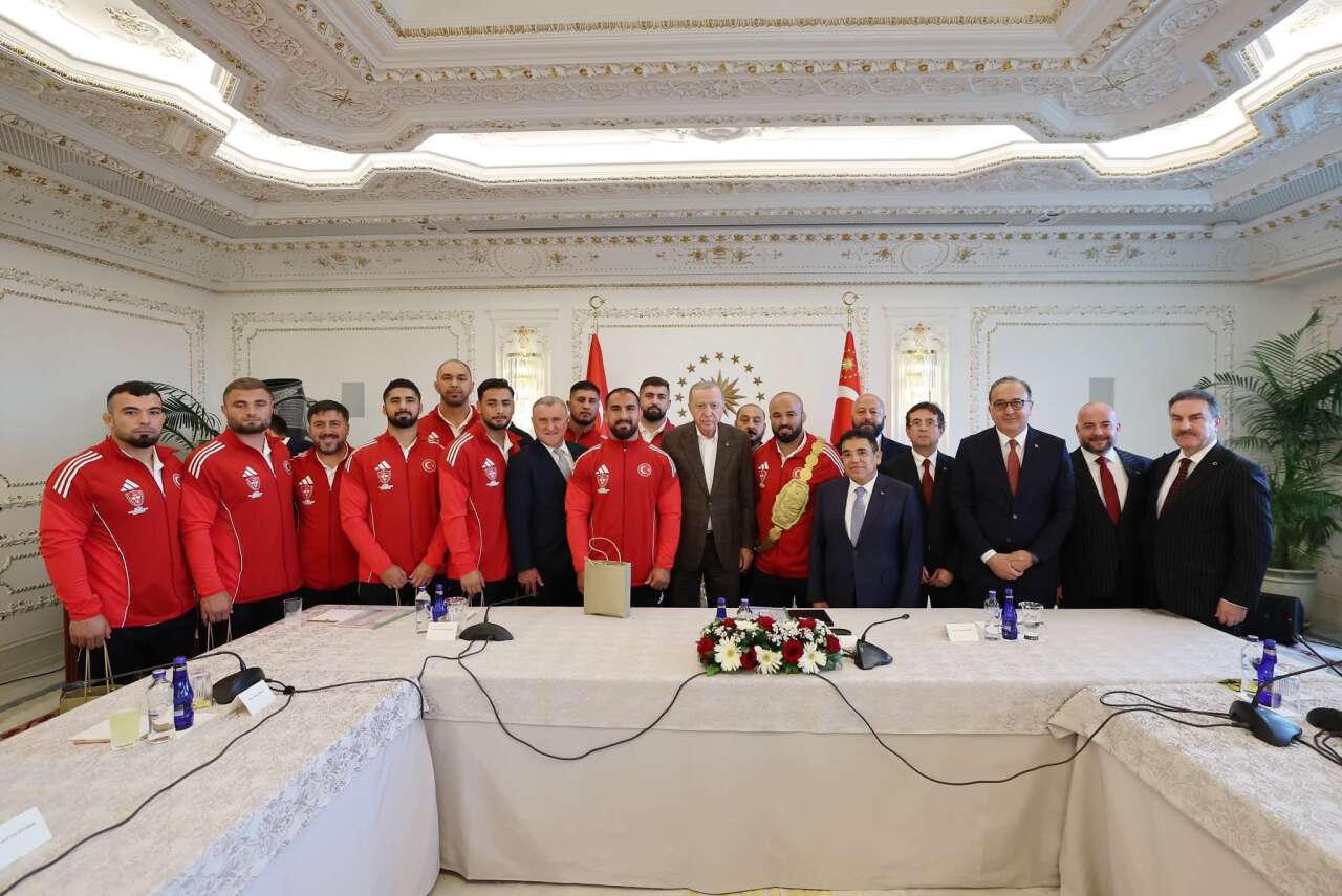 Cumhurbaşkanı Erdoğan, Kırkpınar Şampiyonlarını Kabul Etti 2